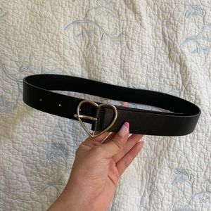 Brandy heart belt